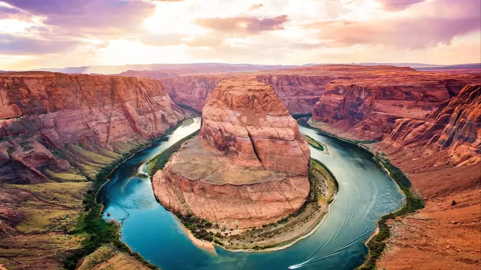 Panorama du Grand Canyon au coucher du soleil