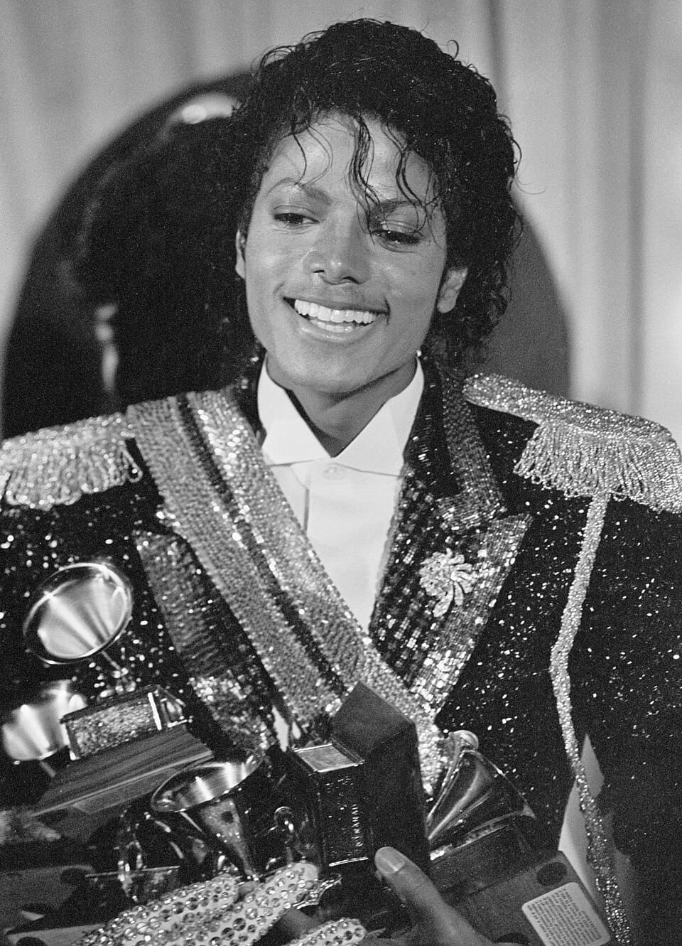 Michael Jackson pendant les Grammy Awards en 1984